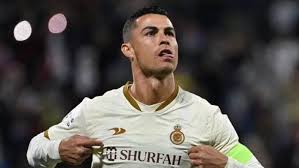 C罗在世界杯采访中谈心：首战后遭重创，不在乎梅西的表现